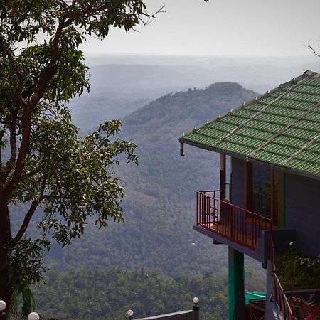 Stone Hills Hotel Kannur Zewnętrze zdjęcie